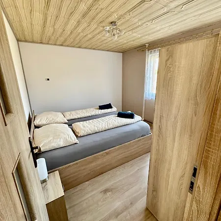 Adrspach Family Rum i privatbostad Teplice nad Metují